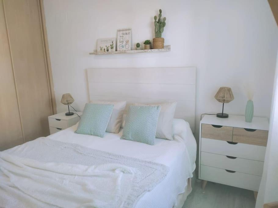 Moderno Apartamento En Oliva Nova Golf & Met Екстериор снимка